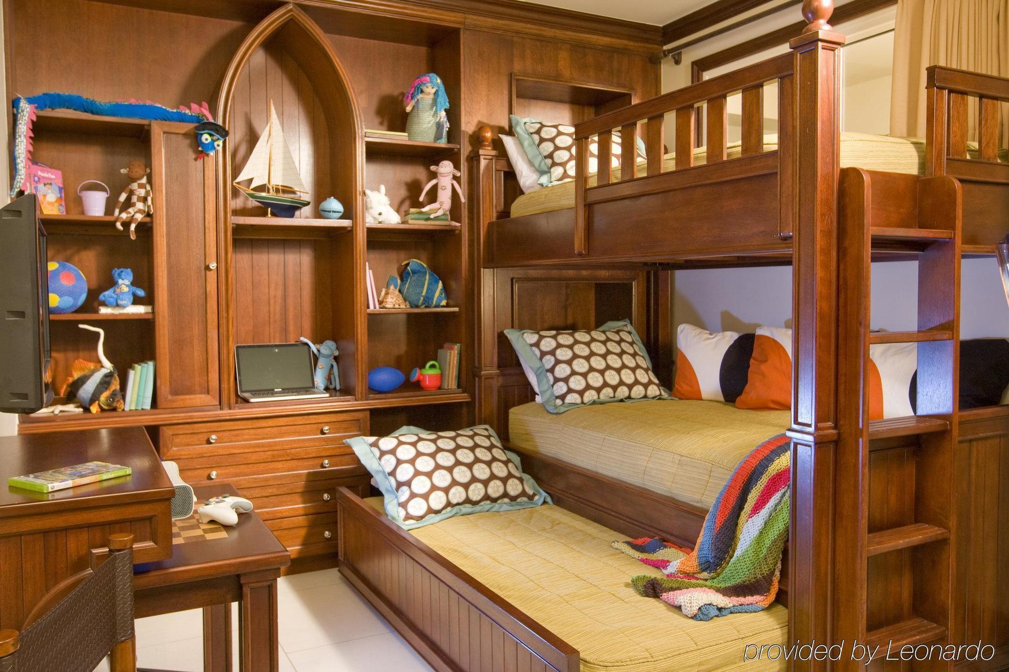 Beach House (Adults Only) The Bight Settlements Bagian luar foto
