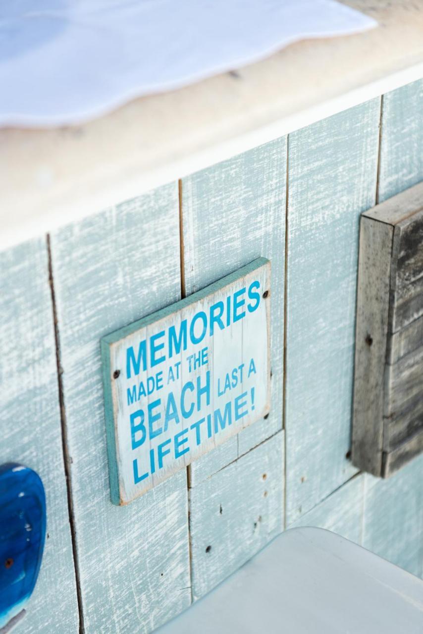Beach House (Adults Only) The Bight Settlements Bagian luar foto